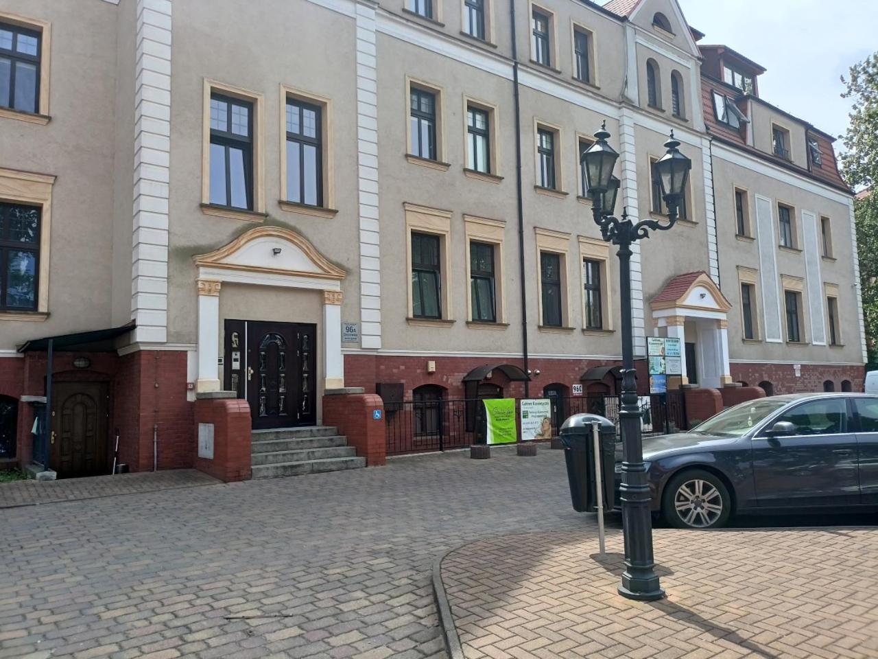 Lemuria Pokoje Hostel Chojnowska A Legnica Luaran gambar