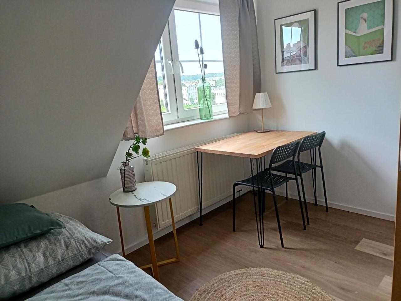 Lemuria Pokoje Hostel Chojnowska A Legnica Luaran gambar