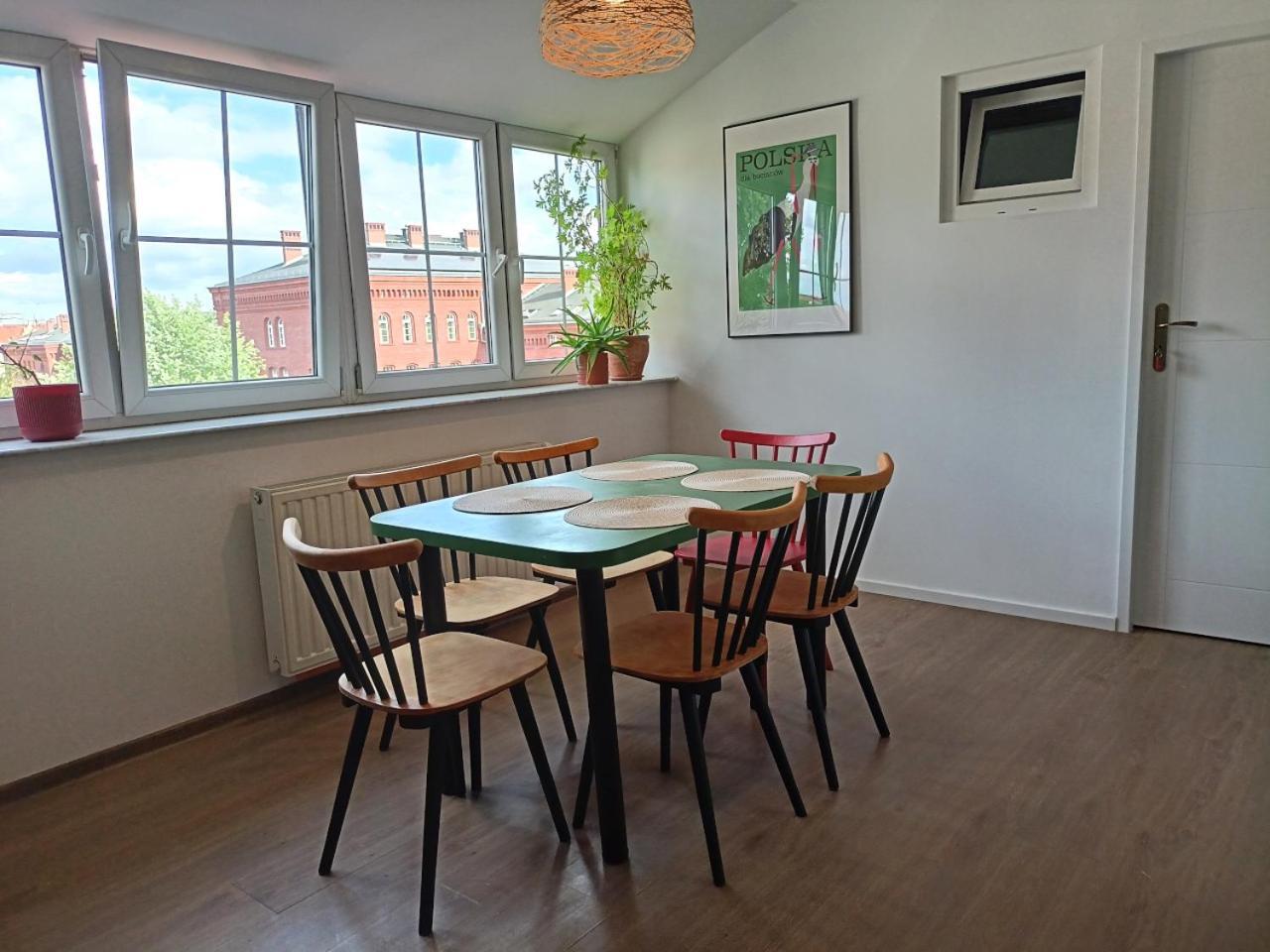 Lemuria Pokoje Hostel Chojnowska A Legnica Luaran gambar