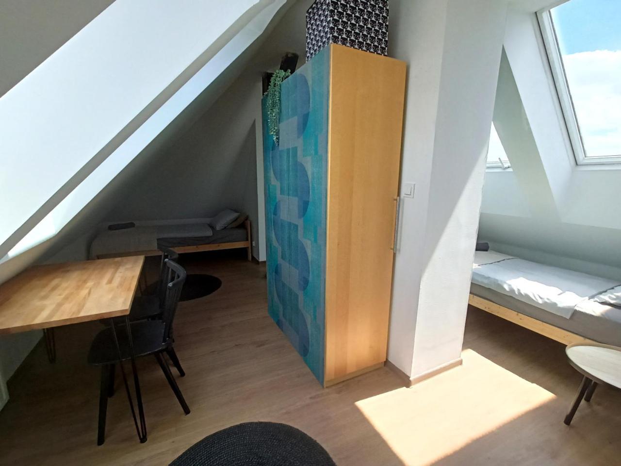 Lemuria Pokoje Hostel Chojnowska A Legnica Luaran gambar